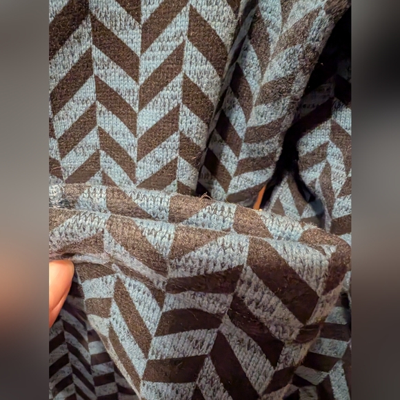 Womens Small Blue and Black Chevron Zip-Up Jacket - Picture 6 of 6